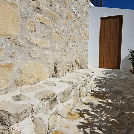 Rouga * Σπανοχώρι